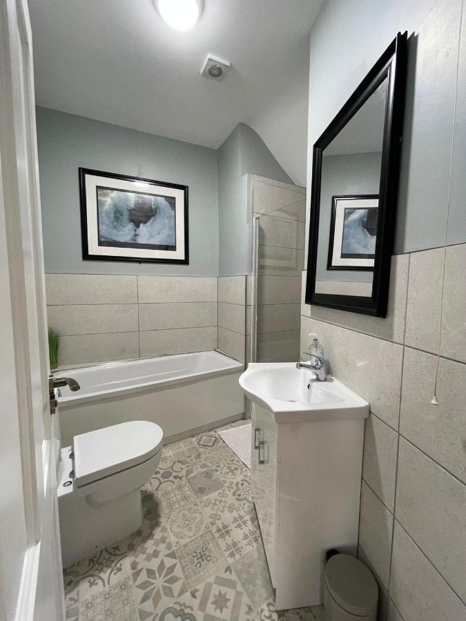 Tonn Ruray Sea View Luxury 2 Bed Apartment Dundrum Экстерьер фото