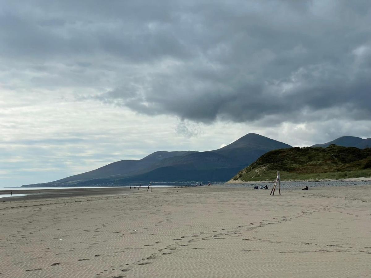 Tonn Ruray Sea View Luxury 2 Bed Apartment Dundrum Экстерьер фото